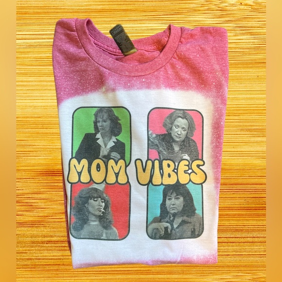 Mom vibes - Picture 1 of 1